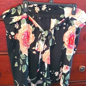 2XL LuLaRoe Ella Shorts New NWT